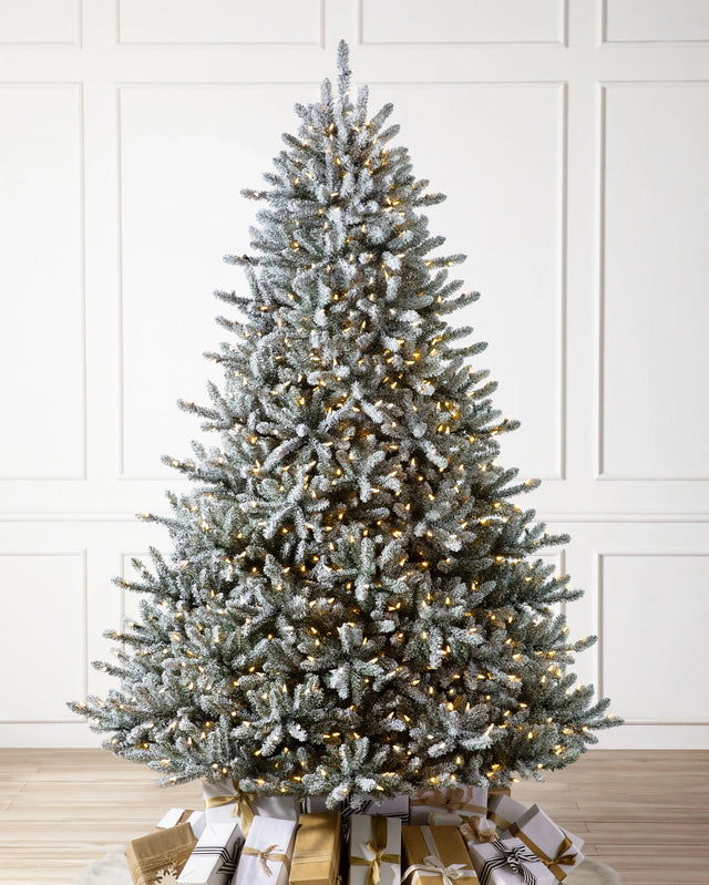 Árvore de Natal Pinheiro Azul Clássico Nevado