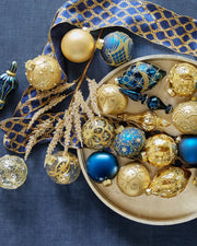 Kit 32 Enfeites para Árvore de Natal Azul e Dourado com Bolas e Pendentes Decorativos