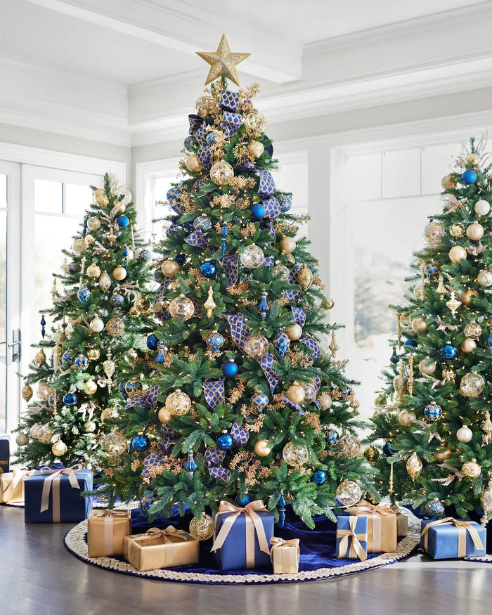 Kit 32 Enfeites para Árvore de Natal Azul e Dourado com Bolas e Pendentes Decorativos
